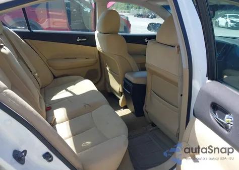 2010 Nissan Maxima 3.5 S z USA, uszkodzony, nr VIN 1N4AA5AP6AC847590